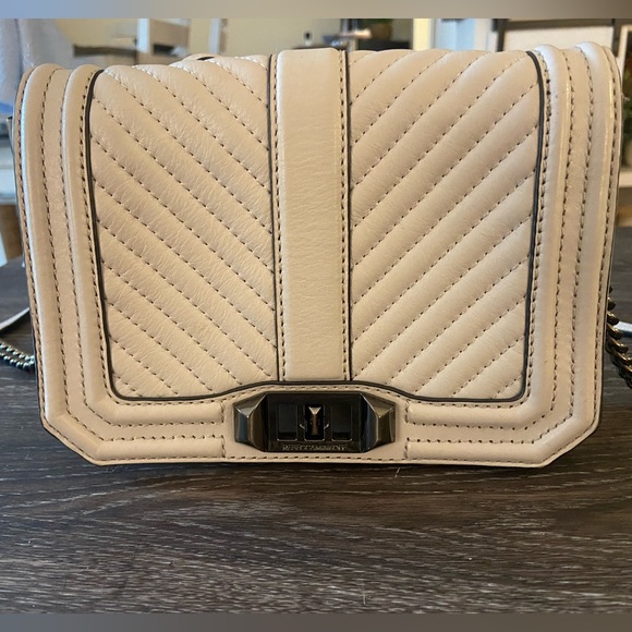 Rebecca Minkoff Chevron Quitled Love Crossbody with Gun Metal Chain - Picture 2 of 6